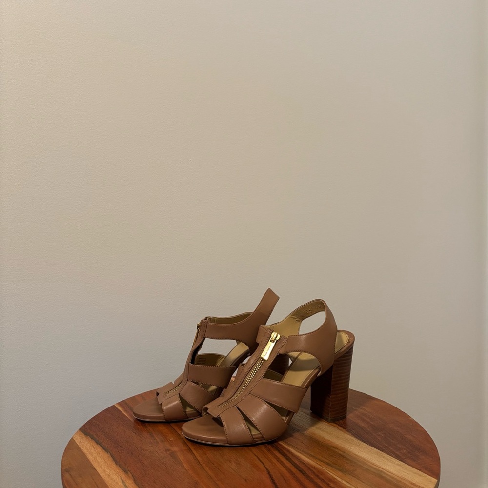 Michael Kors Damita Cashew Brown Leather Sandal Block Heel Size 7 1/2